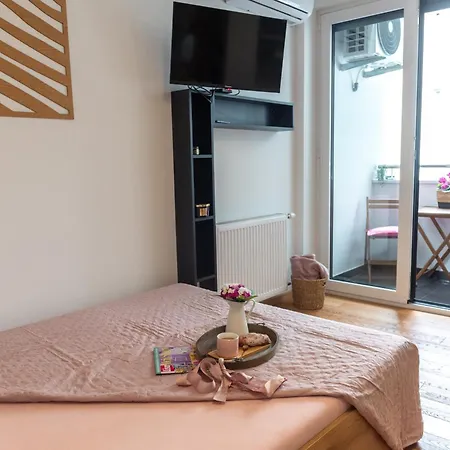 Promenada Ns Apartment